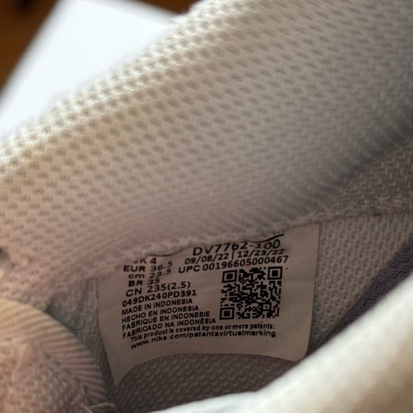 Nike Air Force 1 Low
Coral Chalk Laser Orange - Picture 8 of 10